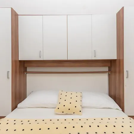 Vila Nena Apartment Tucepi