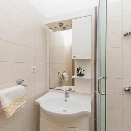 Vila Nena Apartment Tucepi
